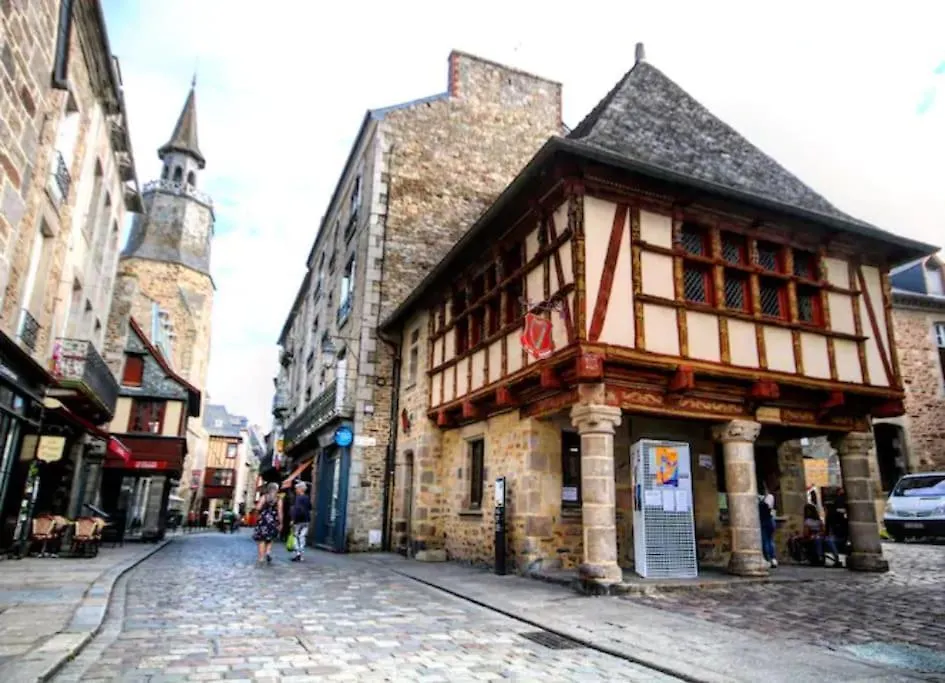 Escapade Place 11 N5A - Appartement Dinan Centre Apartment